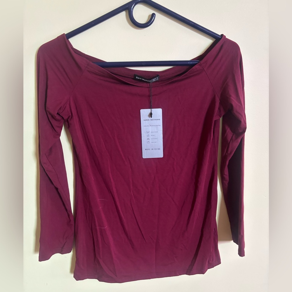 Red stretchy top